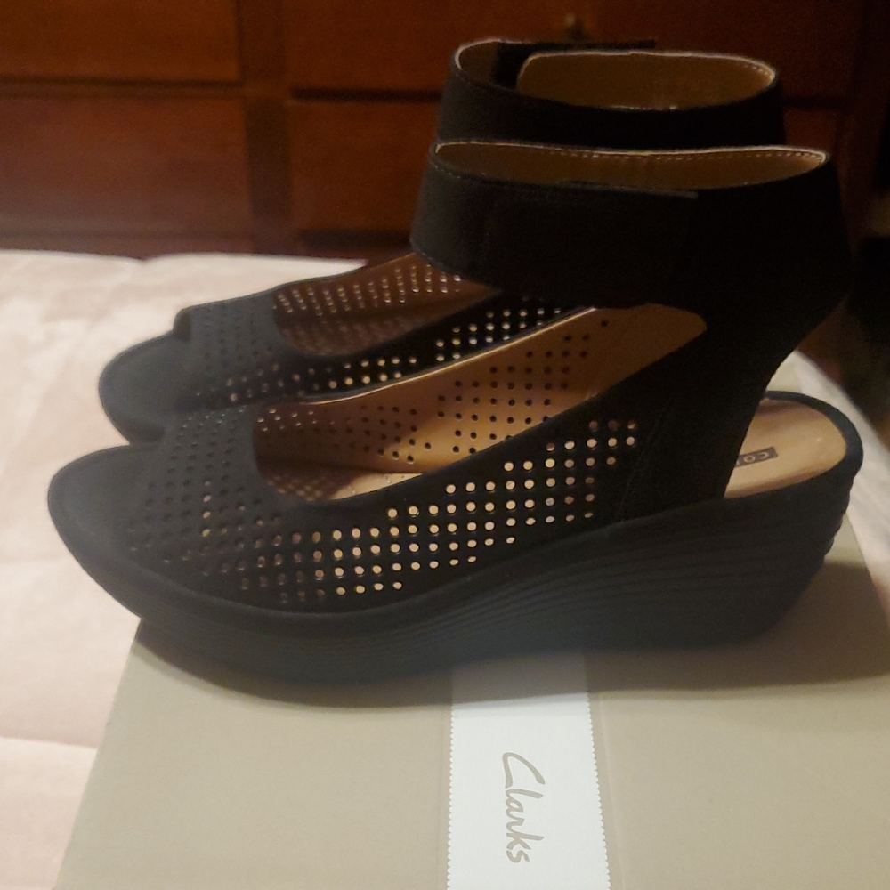 Clarks Women's Black Shoes